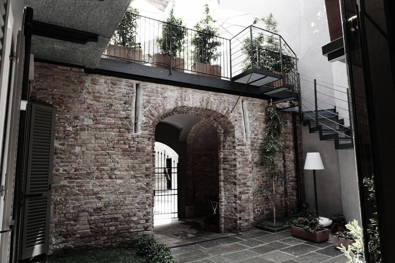 La Canonica - Charming Self-Catering Apartments In 니차몬페라토 외부 사진