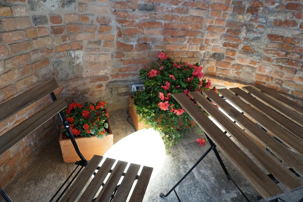 La Canonica - Charming Self-Catering Apartments In 니차몬페라토 외부 사진