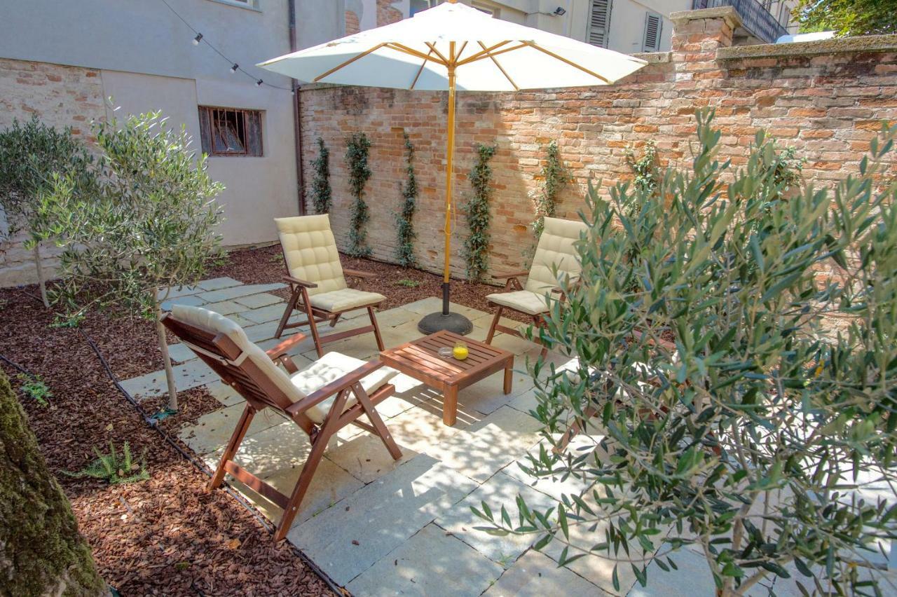 La Canonica - Charming Self-Catering Apartments In 니차몬페라토 외부 사진